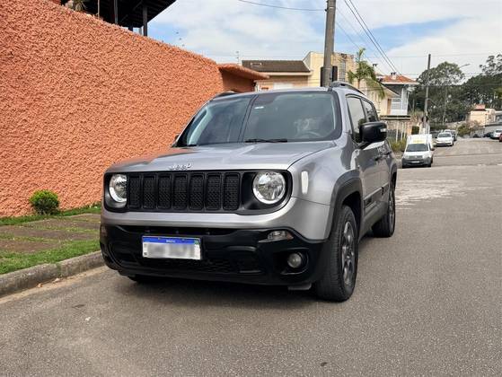 JEEP RENEGADE 1.8 16V FLEX 4P AUTOMÁTICO JEEP RENEGADE 1.8 16V FLEX 4P AUTOMÁTICO